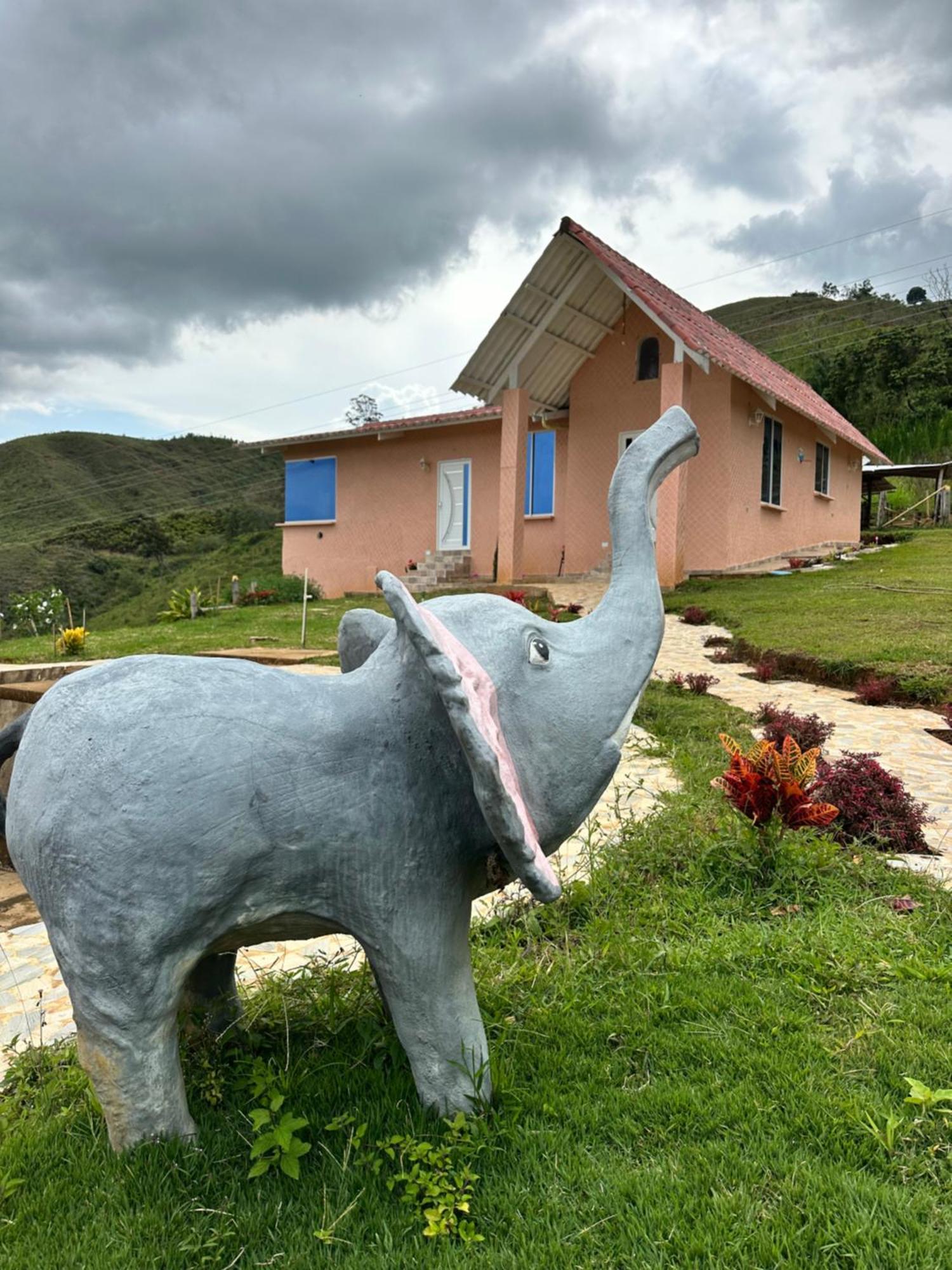 Lago Calima-Villa La Estrella Yotoco Eksteriør billede